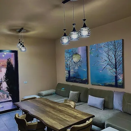 Dio Apartment, Apartment